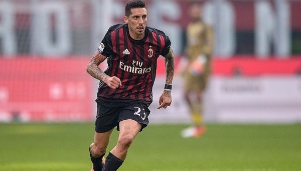 Jose Sosa'nın menajerinden transfer sözleri