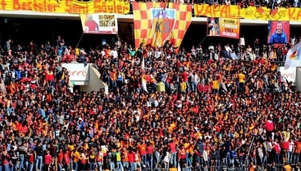 Kayserispor taraftarından yönetime tepki