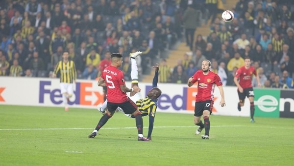 Moussa Sow haftanın futbolcusu seçildi