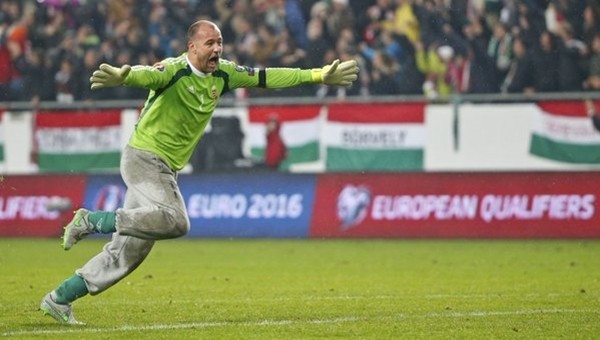 Pijamalı kaleci Gabor Kiraly milli takımı bıraktı