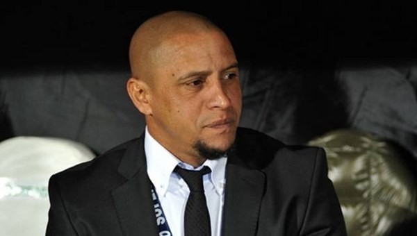 Roberto Carlos, Marcelo'yu en iyi sol bek ilan etti