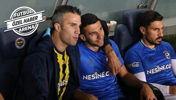 Robin van Persie, İsmail Köybaşı'ya güvendi