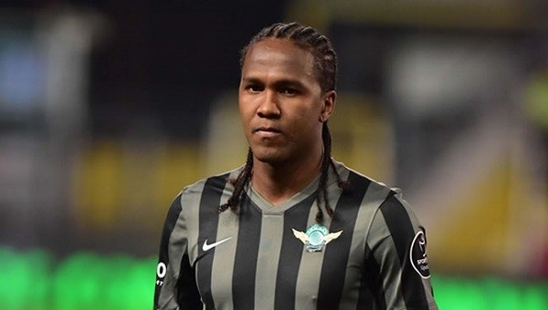 Trabzonspor'da Hugo Rodallega transfer bombası