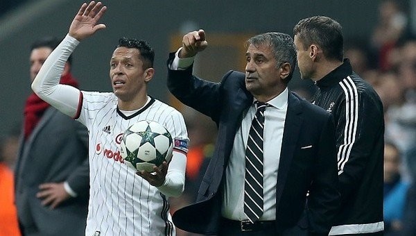 Şenol Güneş'ten Antalyaspor maçında Aboubakar kararı