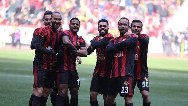 Sivasspor - Eskişehirspor maçı saat kaçta hangi kanalda?