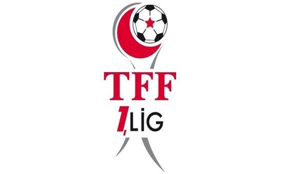 TFF 1. Lig'de teknik direktör kıyımı