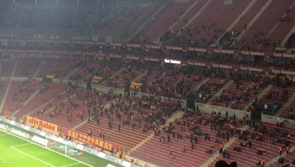 Galatasaray - Bursaspor maçını kaç kişi izledi?