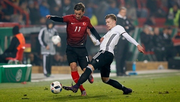 Ümit Milliler, Almanya'da tek golle yenildi