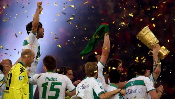 Werder Bremen'in kupaları çalındı