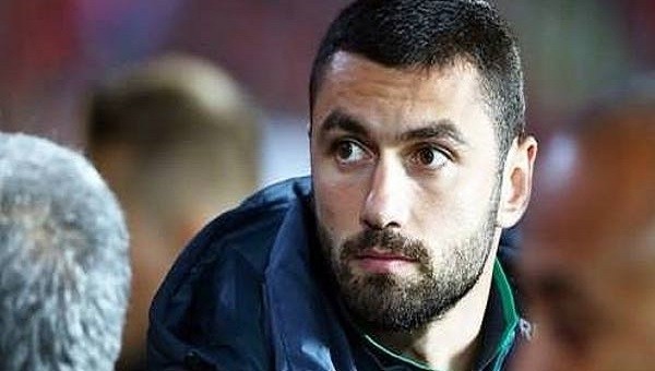 Burak Yılmaz'dan şehitlerimiz için açıklama