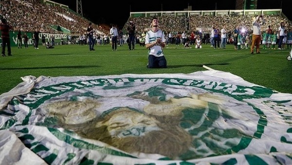 Chapecoense için yardım maçı