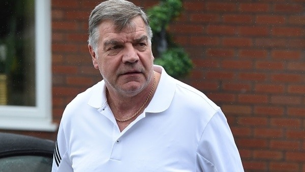 Crystal Palace Sam Allardyce ile anlaşma sağladı