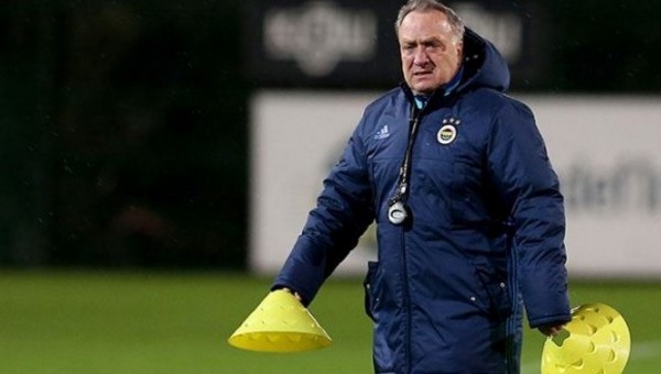 Dick Advocaat'tan Feyenoord uyarısı