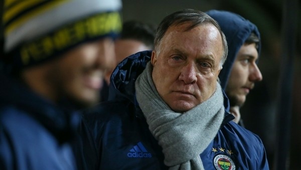 Dirk Advocaat'tan transfer açıklaması