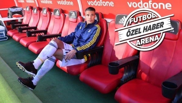 Fenerbahçe'de Robin van Persie üzüntüsü