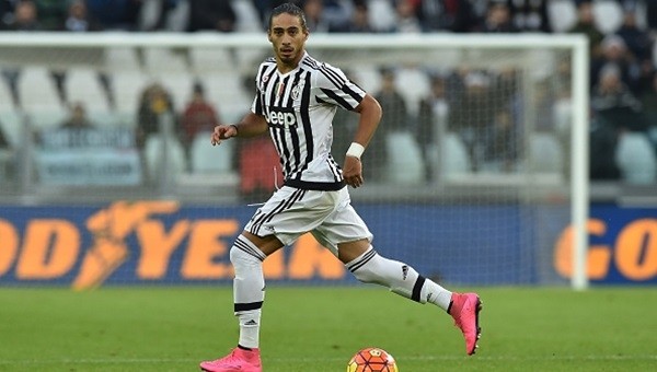 Galatasaray Martin Caceres'i transfer edecek mi?