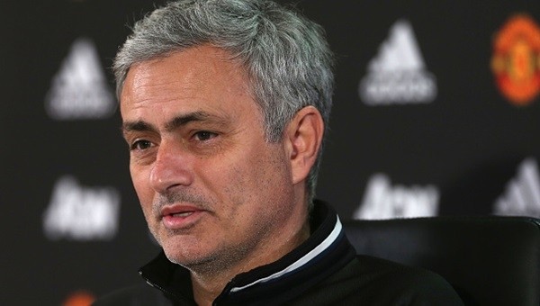 Jose Mourinho ilk transferi açıkladı