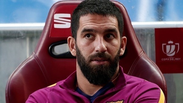 Luis Enrique'den Arda Turan'a gönderme