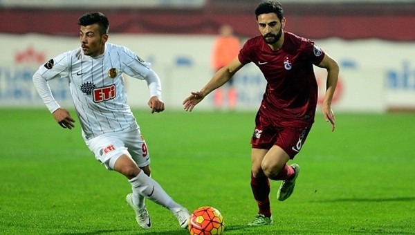 Mehmet Ekici Trabzonspor ile sözleşme yenileyecek mi?