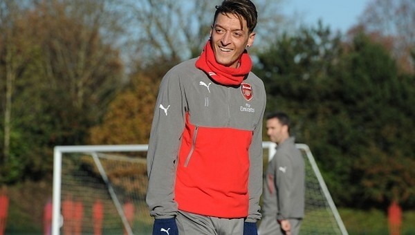 Mesut Özil'den Real Madride dönüş açıklaması