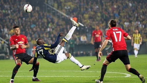 Moussa Sow'un golü yılın golüne aday