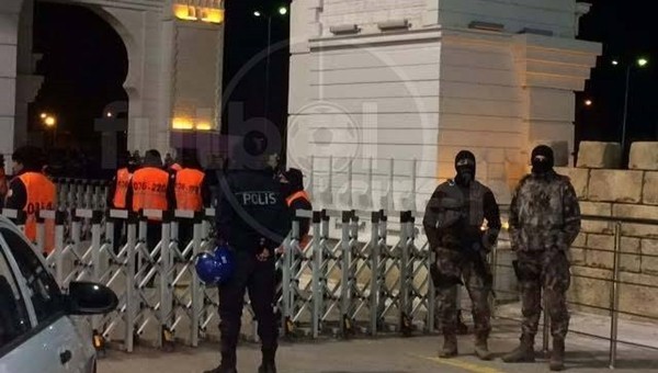 Osmanlıspor - Galatasaray maçı sonrası güvenlik alarmı