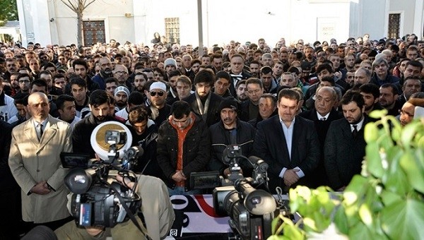 Şehit olan Kartal yuvası çalışanı Tunç Uncu son yolculuğuna uğurlandı