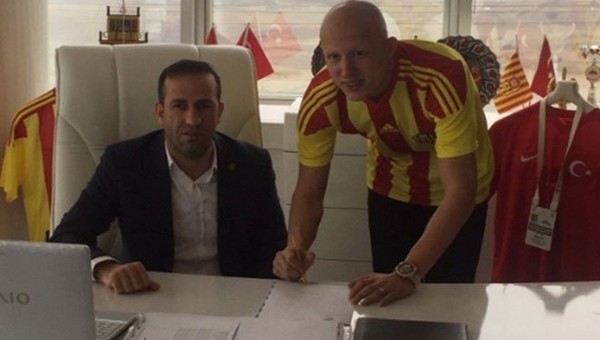 Sezer Özmen, Malatyaspor ile anlaştı