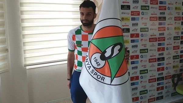 Alanyaspor,  Georgios Tzavellas'i transfer etti