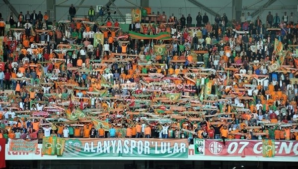 Alanyaspor yönetimi Rizespor maçı öncesi düşünceli