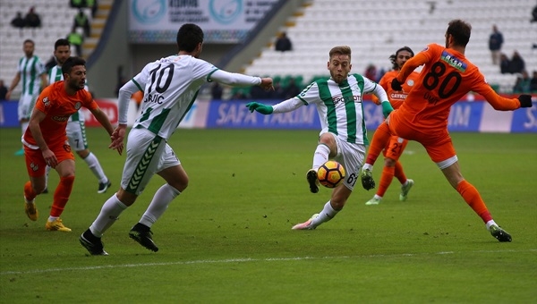 Atiker Konyaspor 2 - 1 Çaykur Rizespor maçı özeti ve golleri