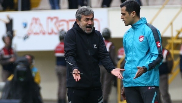 Aykut Kocaman'ın hakemlerden dert yandığı maçlar
