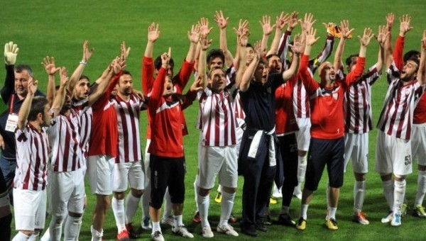 Bandırmaspor, 3 futbolcuyla anlaştı