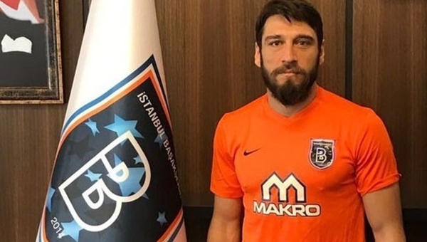 Başakşehir'in yeni transferi sakatlandı