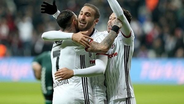 Beşiktaş'a büyük övgü! 'Bu ligde böyle oynanır'