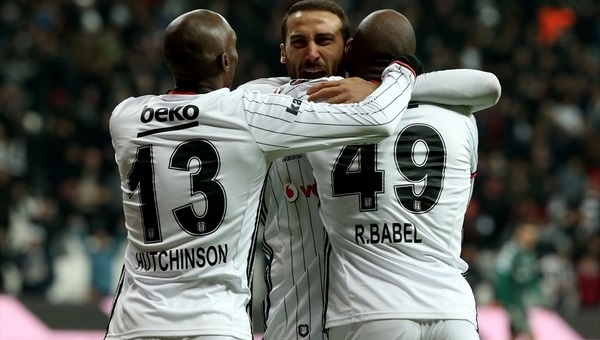 Cenk Tosun, Süper Lig'de gol rekorunu kırdı