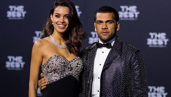 Daniel Alves'ten Real Madrid'e gönderme