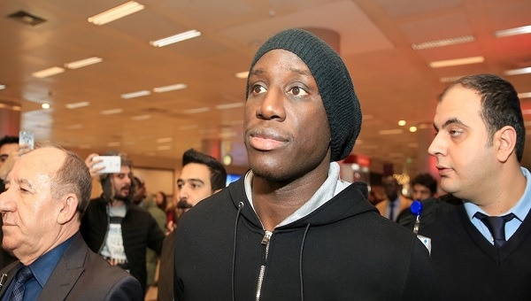 Demba Ba sağllık kontrolünden geçti! İşte karar