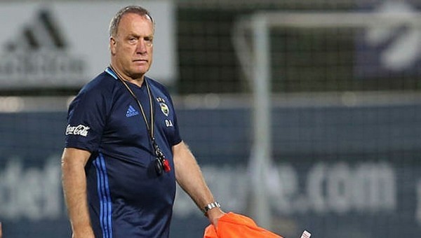 Dick Advocaat'ın transfer talebi