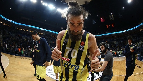 Fenerbahçe, Panathinaikos'u ezdi geçti: 84-63