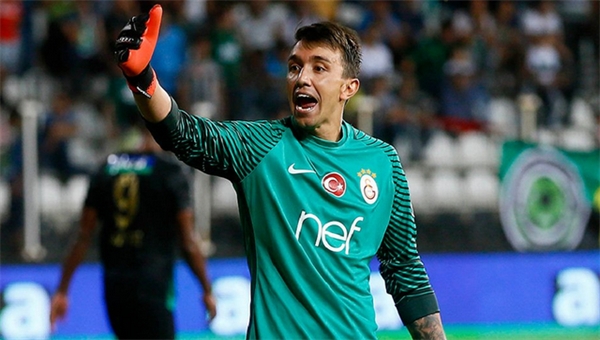 Galatasaray'da Fernando Muslera kampanyası