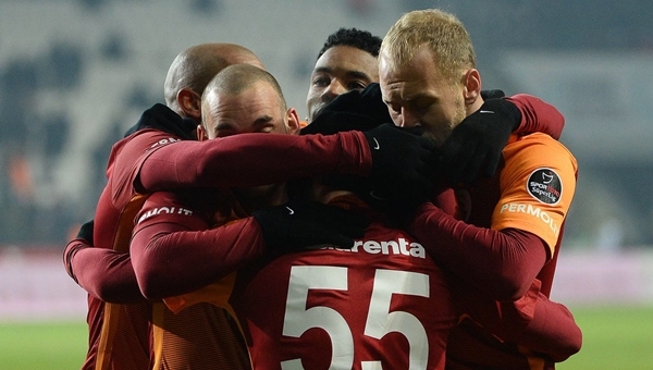 Galatasaray'dan 7 maç sonra bir ilk