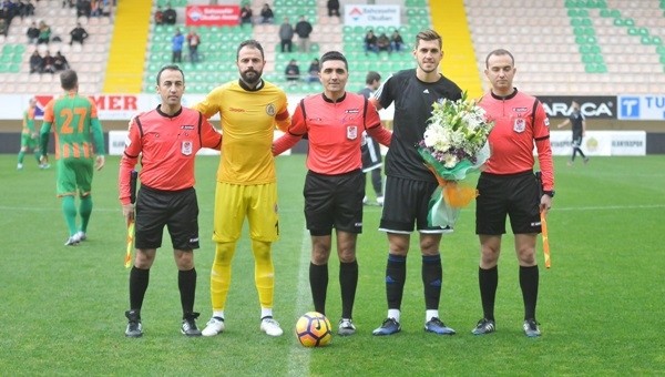 Karabükspor - Aytemiz Alanyaspor maçı özeti ve golleri