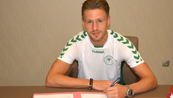 Konyaspor'dan Barry Douglas için transfer açıklaması