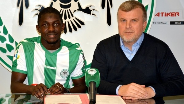 Konyaspor, yeni transferi Moryke Fofana ile sözleşme imzaladı