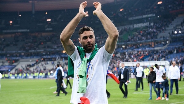 Salvatore Sirigu, Osasuna'ya kiralandı