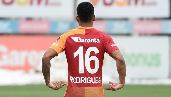 Riekerink, Garry Rodrigues ile özel görüştü