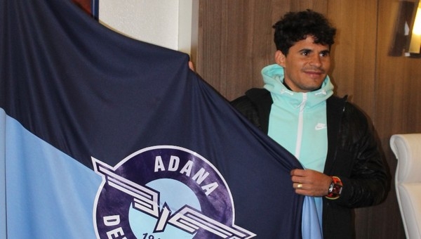 Tiago yeniden Adana Demirspor'da