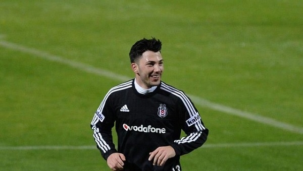 Trabzonspor'dan, Beşiktaşlı Tolgay Arslan'a transfer teklifi