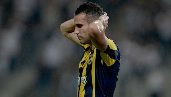 Van Persie'yi yıkan haber